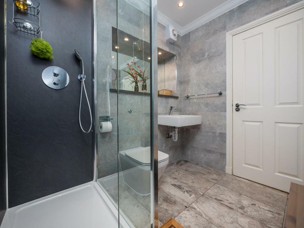 Apartament Festival Lets Edynburg Zewnętrze zdjęcie